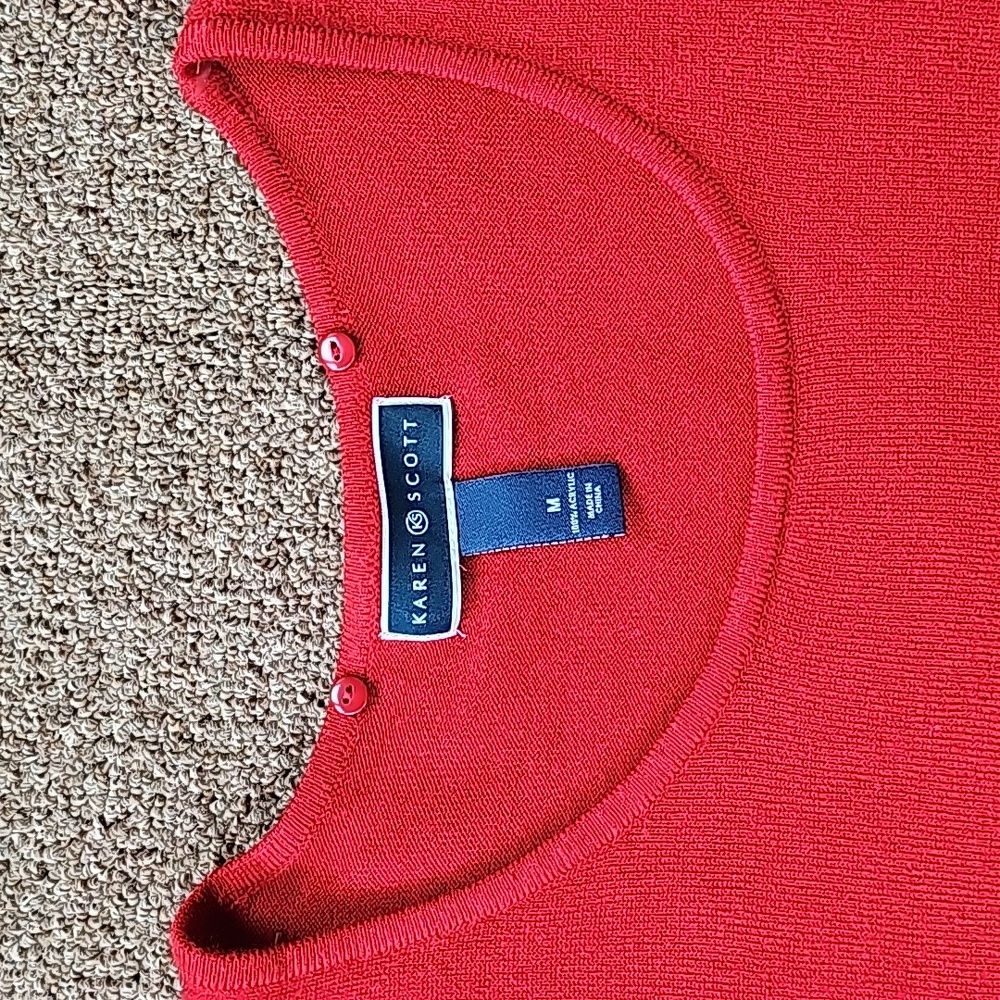 Sweater & Scarf - Picture 6 of 16